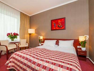 Premier Krakow Hotel Екстериор снимка